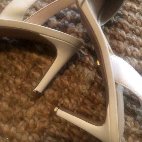 Kenneth Cole D’orsay white sling back pumps - Picture 5 of 6